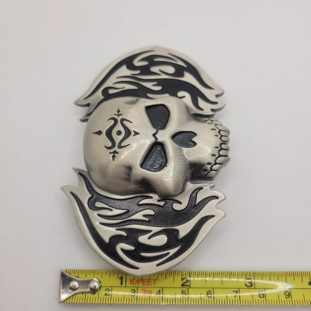 Tribal Skull Belt Buckle - Picture 2 of 4